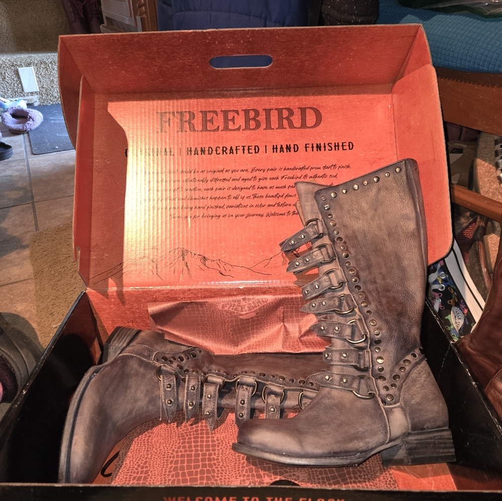 Free bird boots